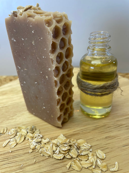 Oatmeal Honeycomb Soap for Sensitive Skin - Starlight Soapery 